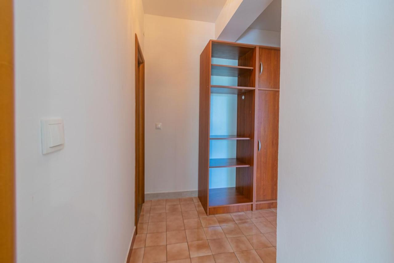 Apartments By The Sea Lun, Pag - 19358 룬 외부 사진