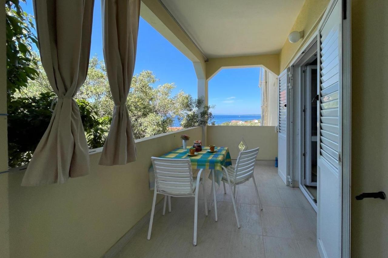 Apartments By The Sea Lun, Pag - 19358 룬 외부 사진