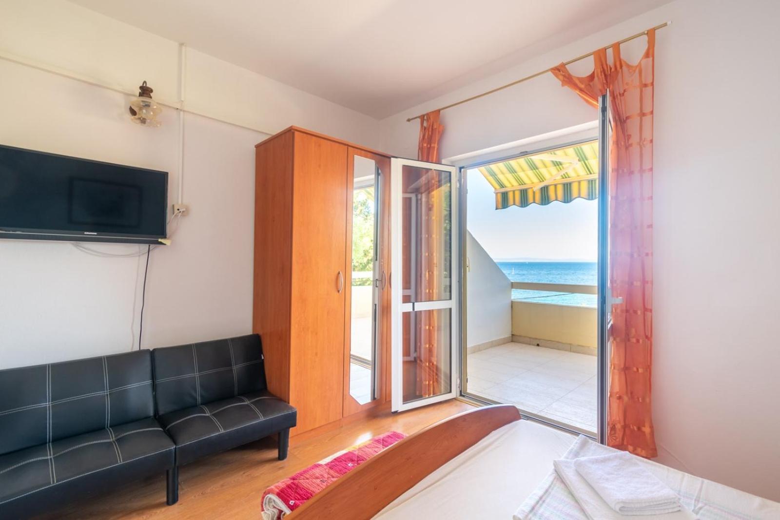 Apartments By The Sea Lun, Pag - 19358 룬 객실 사진